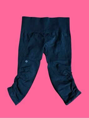 🇨🇦 🍋 Lululemon crops 🍋